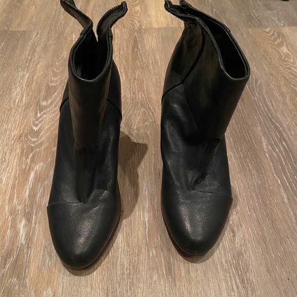 Rag & Bone Newbury Booties - Picture 1 of 3